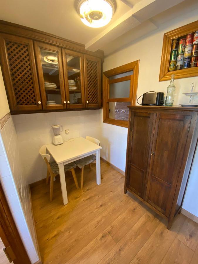 Villa Paraes Нава Экстерьер фото
