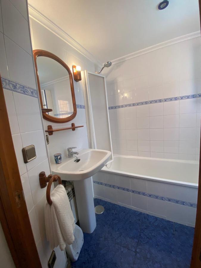 Villa Paraes Нава Экстерьер фото